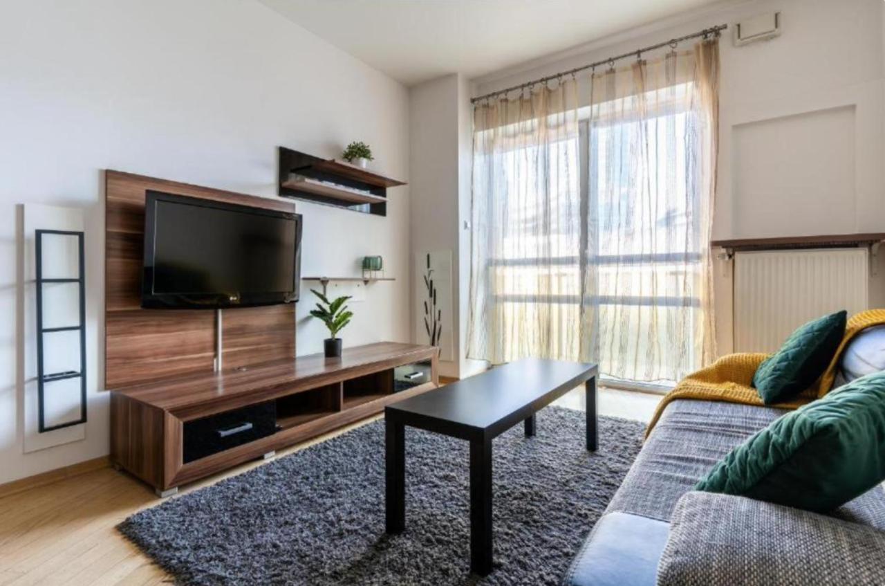 Golden Apartments Warsaw - Big And Bright Apartment In Platinum Towers- Browary- Grzyb61A Zewnętrze zdjęcie